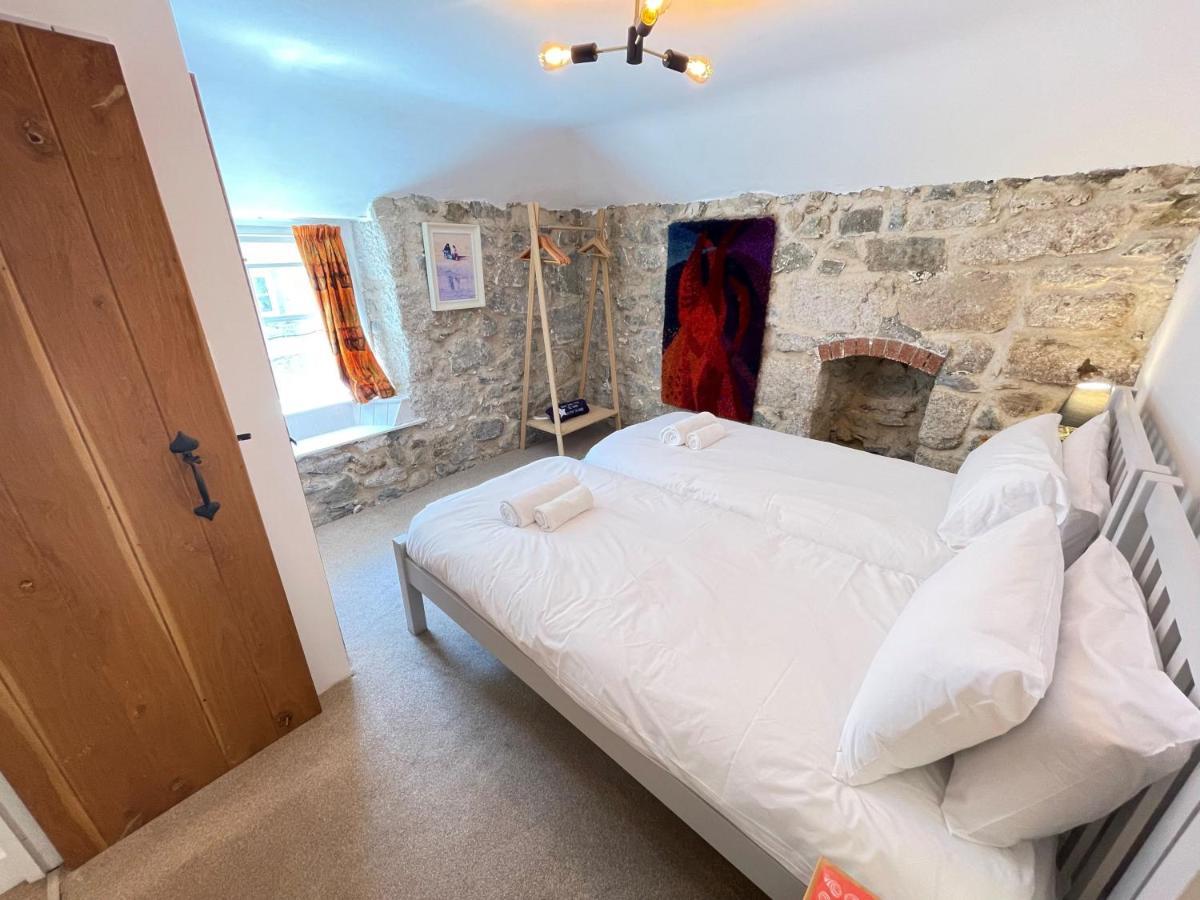 Sixpence Cottage, A Few Steps From The Harbour! St Ives Eksteriør billede